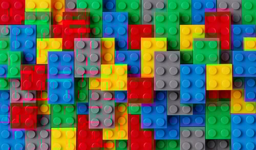 Image of lego pieces, blogpost of examples of companies and how they implement innovation at work.