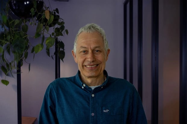 André